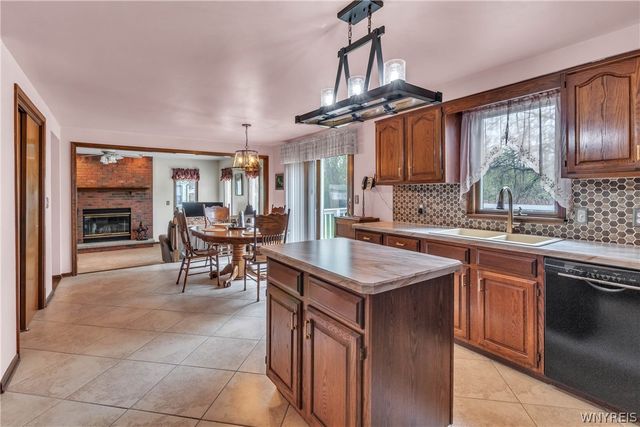 7295 Norman Road, Wheatfield, NY 14120