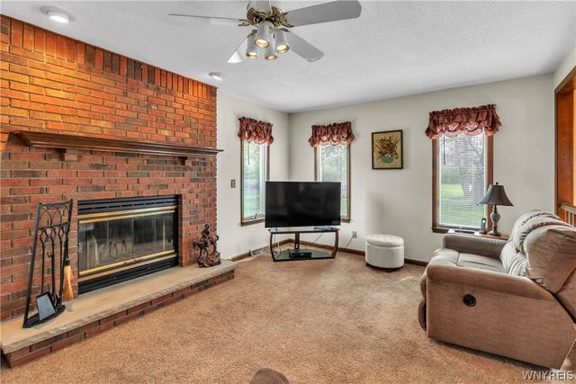 7295 Norman Road, Wheatfield, NY 14120