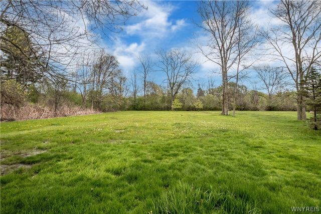 7295 Norman Road, Wheatfield, NY 14120