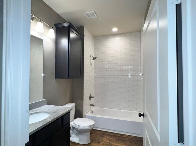 1312 W Jefferson Street 3, Waxahachie, TX 75165
