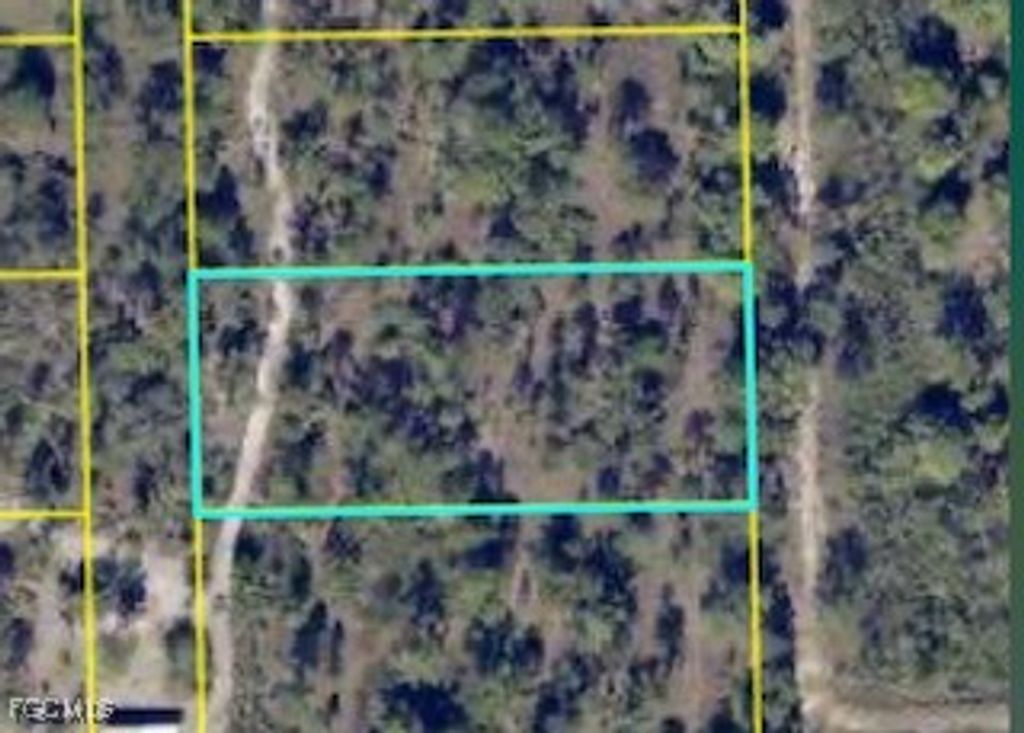5834 Stewart LN, Labelle, FL 33935