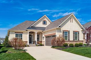 9571 Fair Oaks Drive, Powell, OH 43065