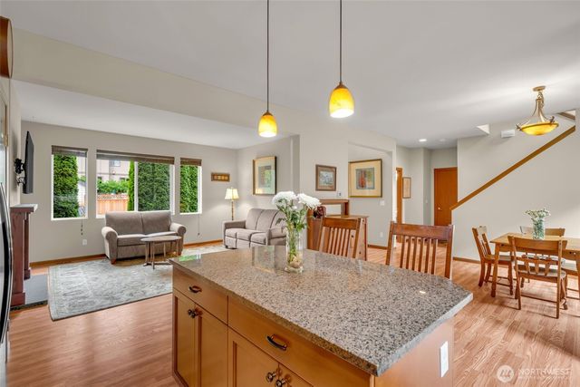 160 6th Avenue SE, Issaquah, WA 98027