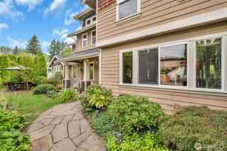 160 6th Avenue SE, Issaquah, WA 98027