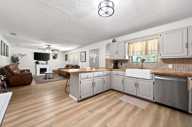 1334 PRIVATE RD 8520, Van, TX 75790