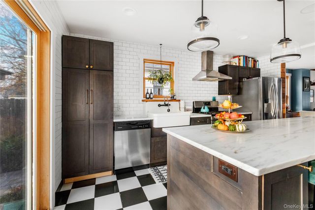 16 Wiggins Avenue, Patchogue, NY 11772