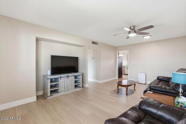 13442 N 108TH Drive, Sun City, AZ 85351