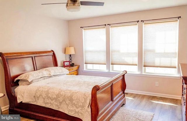 49 LOCKS FARM LN, Downingtown, PA 19335