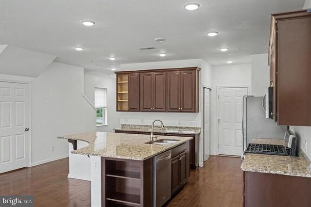49 LOCKS FARM LN, Downingtown, PA 19335