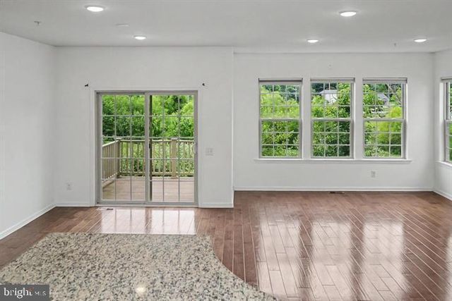 49 LOCKS FARM LN, Downingtown, PA 19335