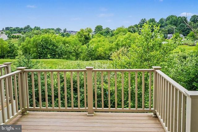 49 LOCKS FARM LN, Downingtown, PA 19335