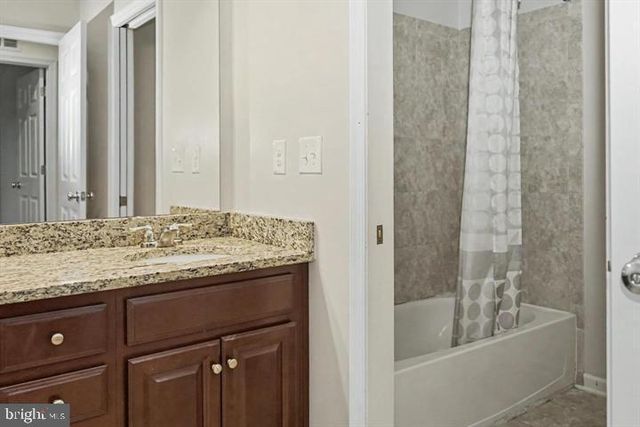 49 LOCKS FARM LN, Downingtown, PA 19335