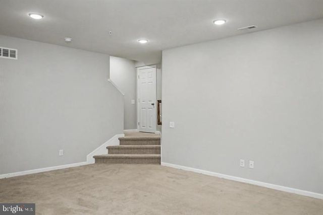 49 LOCKS FARM LN, Downingtown, PA 19335