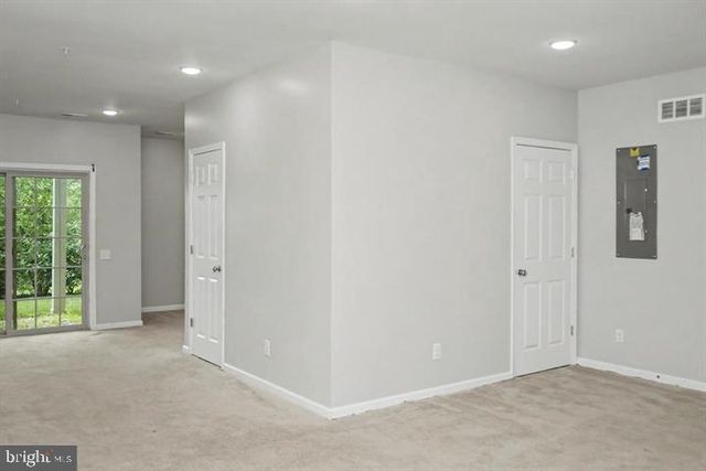 49 LOCKS FARM LN, Downingtown, PA 19335
