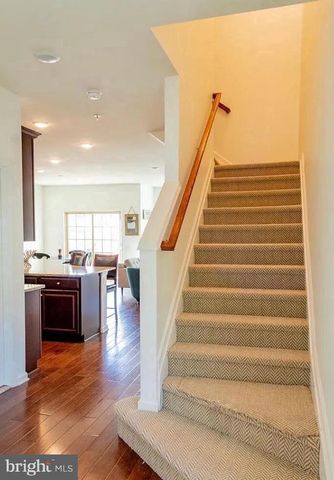 49 LOCKS FARM LN, Downingtown, PA 19335