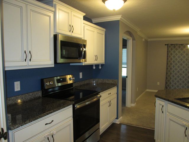 3988 Country Mill Ridge, Burlington, KY 41005