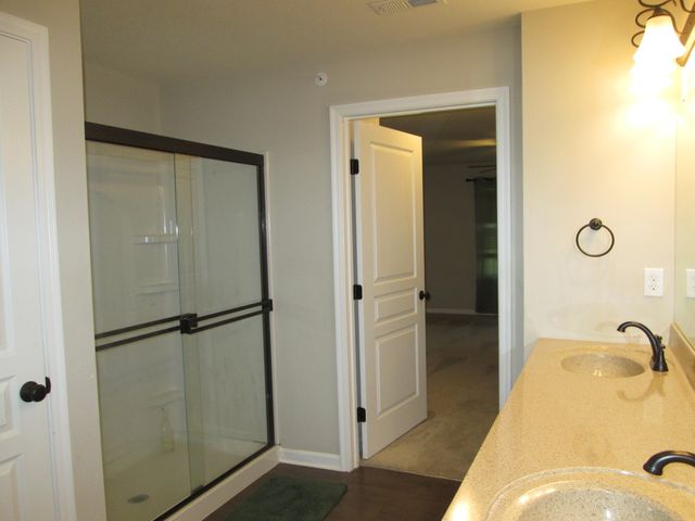 3988 Country Mill Ridge, Burlington, KY 41005