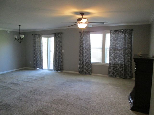 3988 Country Mill Ridge, Burlington, KY 41005