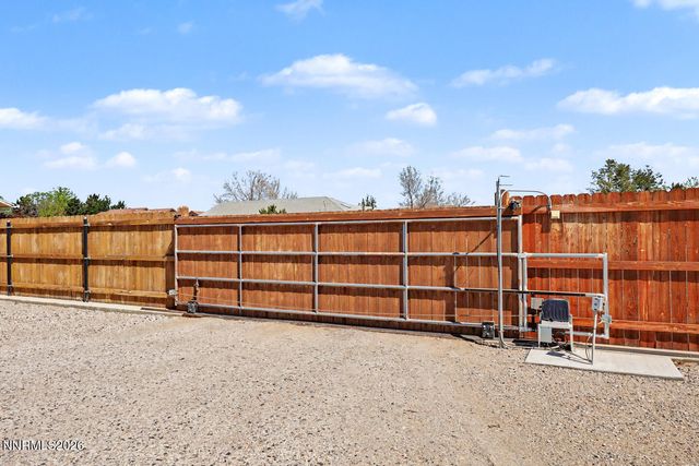 1345 Julie Lane, Fallon, NV 89406