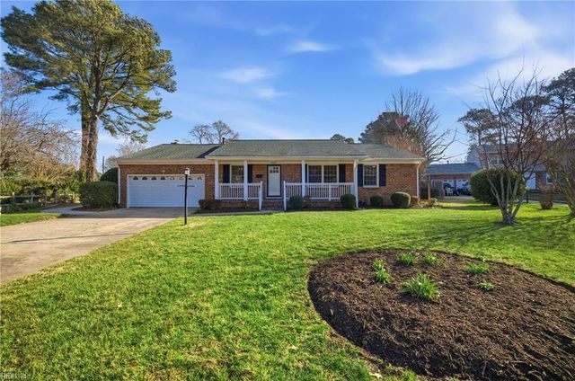 1695 Meredith RD, Virginia Beach, VA 23455