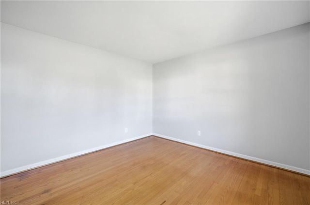 1695 Meredith RD, Virginia Beach, VA 23455