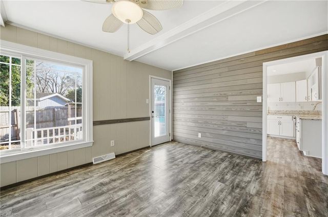 1695 Meredith RD, Virginia Beach, VA 23455