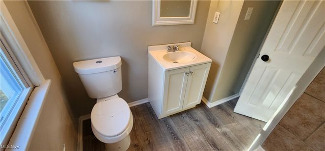 9516 Alexander Road, Garfield Heights, OH 44125