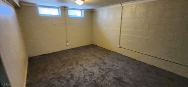 9516 Alexander Road, Garfield Heights, OH 44125