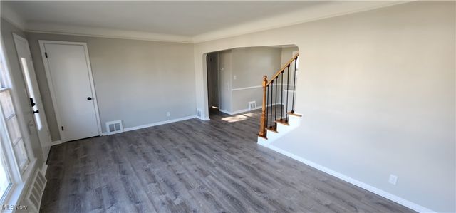 9516 Alexander Road, Garfield Heights, OH 44125