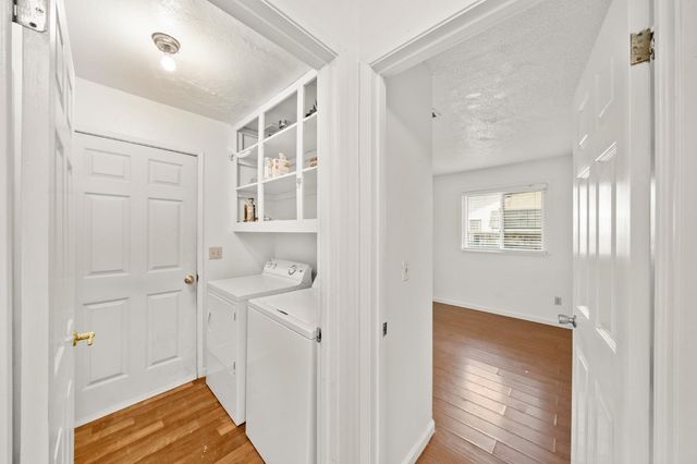 7765 Twain Ct, Sacramento, CA 95828