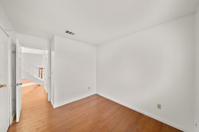 7765 Twain Ct, Sacramento, CA 95828