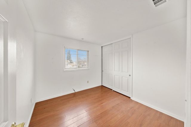 7765 Twain Ct, Sacramento, CA 95828