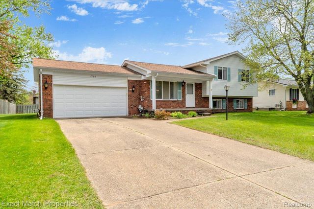 7186 Snow Apple Drive, Independence Charter Township, MI 48346