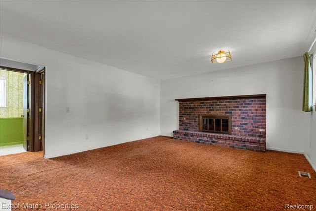 7186 Snow Apple Drive, Independence Charter Township, MI 48346