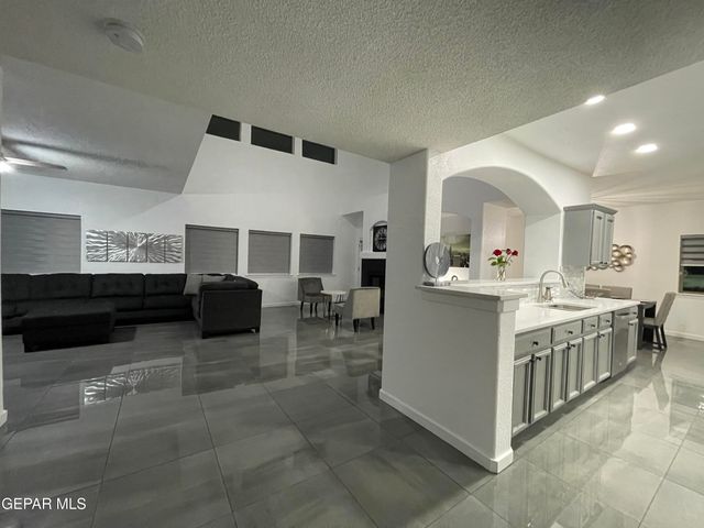 3624 Tierra Calida Drive, El Paso, TX 79938