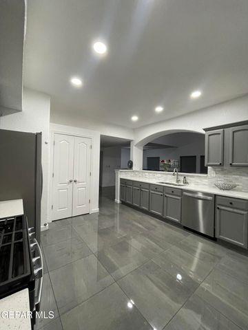 3624 Tierra Calida Drive, El Paso, TX 79938