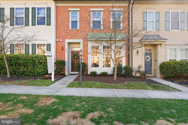 9092 RIBBON FALLS LOOP, Bristow, VA 20136