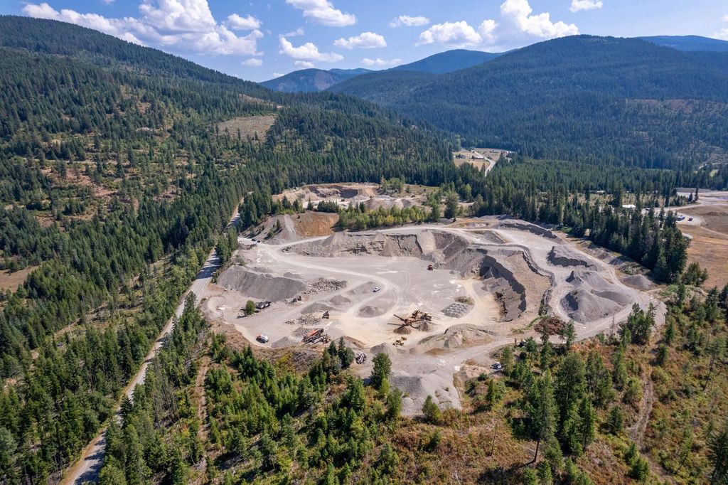 116 Sullivan Lake Rd, Ione, WA 99139 photo 32