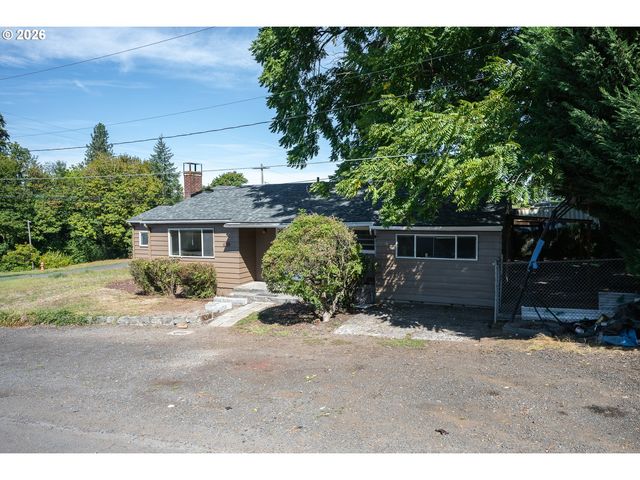 13983 TAYLOR Ln, Oregon City, OR 97045