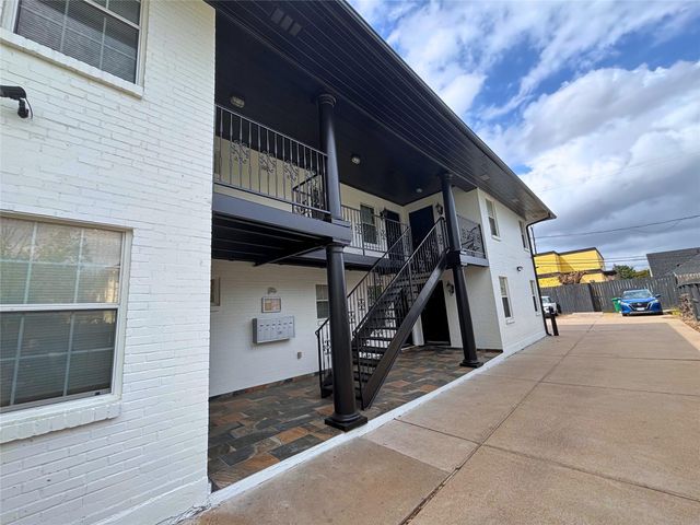 2030 Portsmouth Street 5, Houston, TX 77098