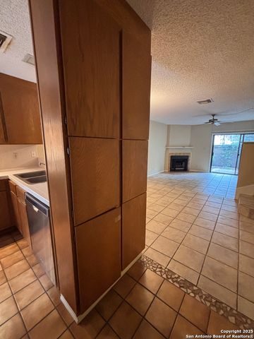 11815 Vance Jackson Rd Apt 1602, San Antonio, TX 78230