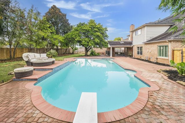 2526 Stephens Grant Drive, Sugar Land, TX 77479