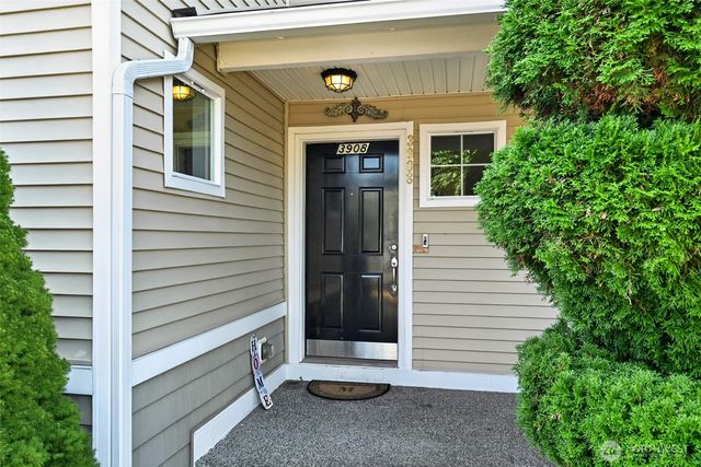 3908 153rd Place SE, Bothell, WA 98012