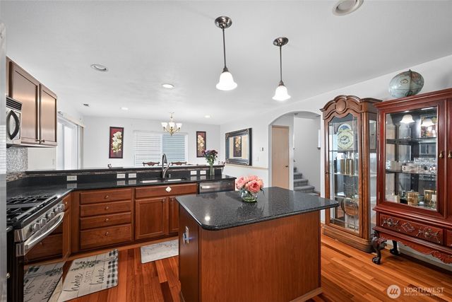 3908 153rd Place SE, Bothell, WA 98012