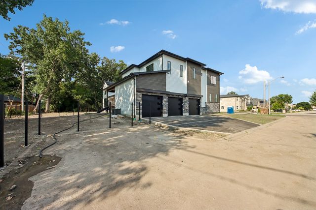 128 Pine Lane, Wood Dale, IL 60191