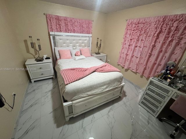 5923 Fillmore Street, Hollywood, FL 33021