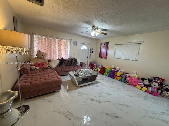 5923 Fillmore Street, Hollywood, FL 33021