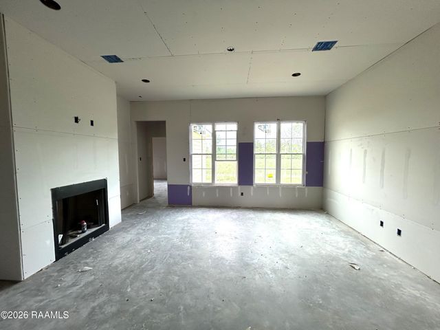 103 Central Village Way, Youngsville, LA 70592