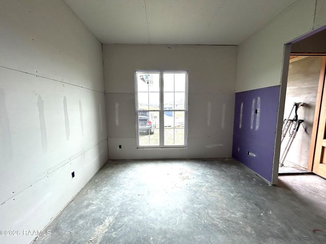 103 Central Village Way, Youngsville, LA 70592