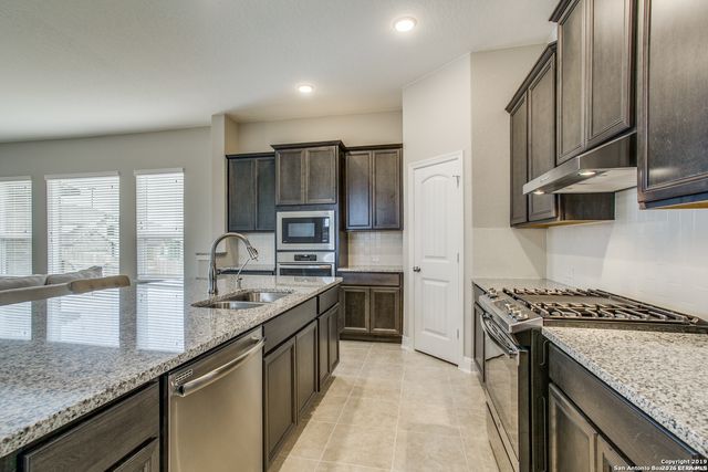 4619 Segovia Way, San Antonio, TX 78253